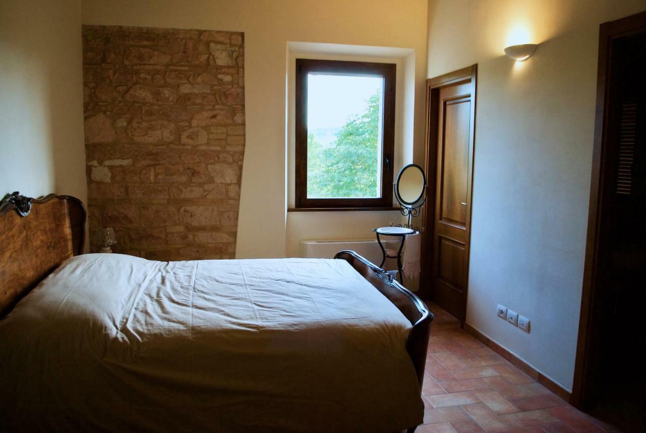 Villa Licinia Foligno Luaran gambar