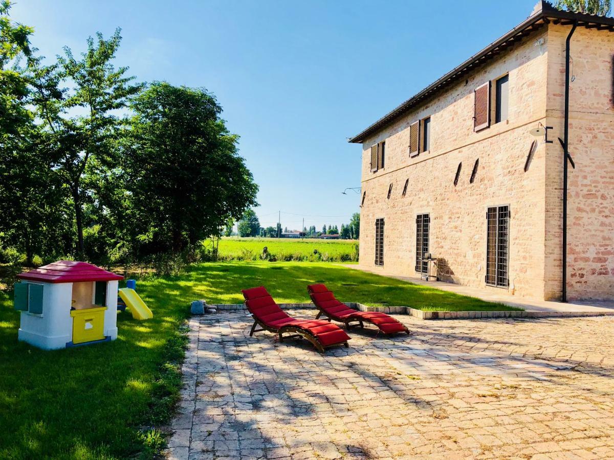 Villa Licinia Foligno Luaran gambar
