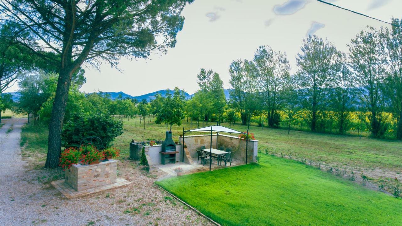 Villa Licinia Foligno Luaran gambar